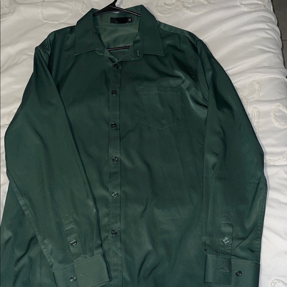 Men's Green Shirt